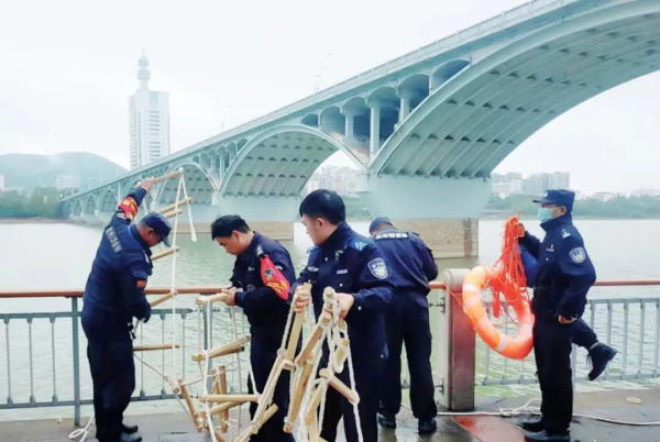 長沙紅光保安服務有限公司,長沙安保服務,長沙安全服務,長沙非武裝押運,勞務派遣服務 長沙紅光保安服務有限公司,長沙安保服務,長沙安全服務,長沙非武裝押運,勞務派遣服務